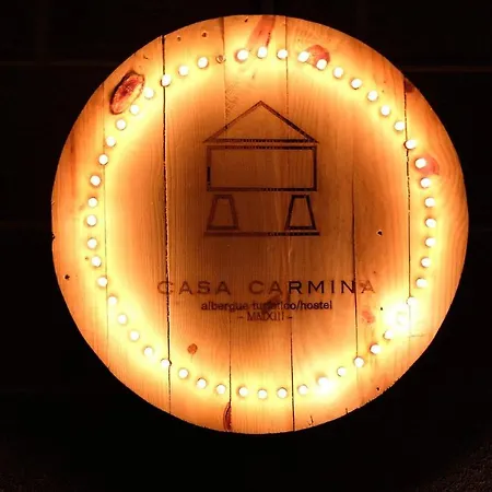 ホステル Casa Carmina *
