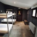 Casa Carmina Hostel *